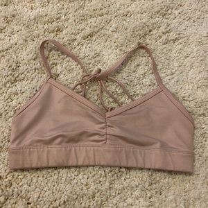Alo yoga sunny strappy bra in petal